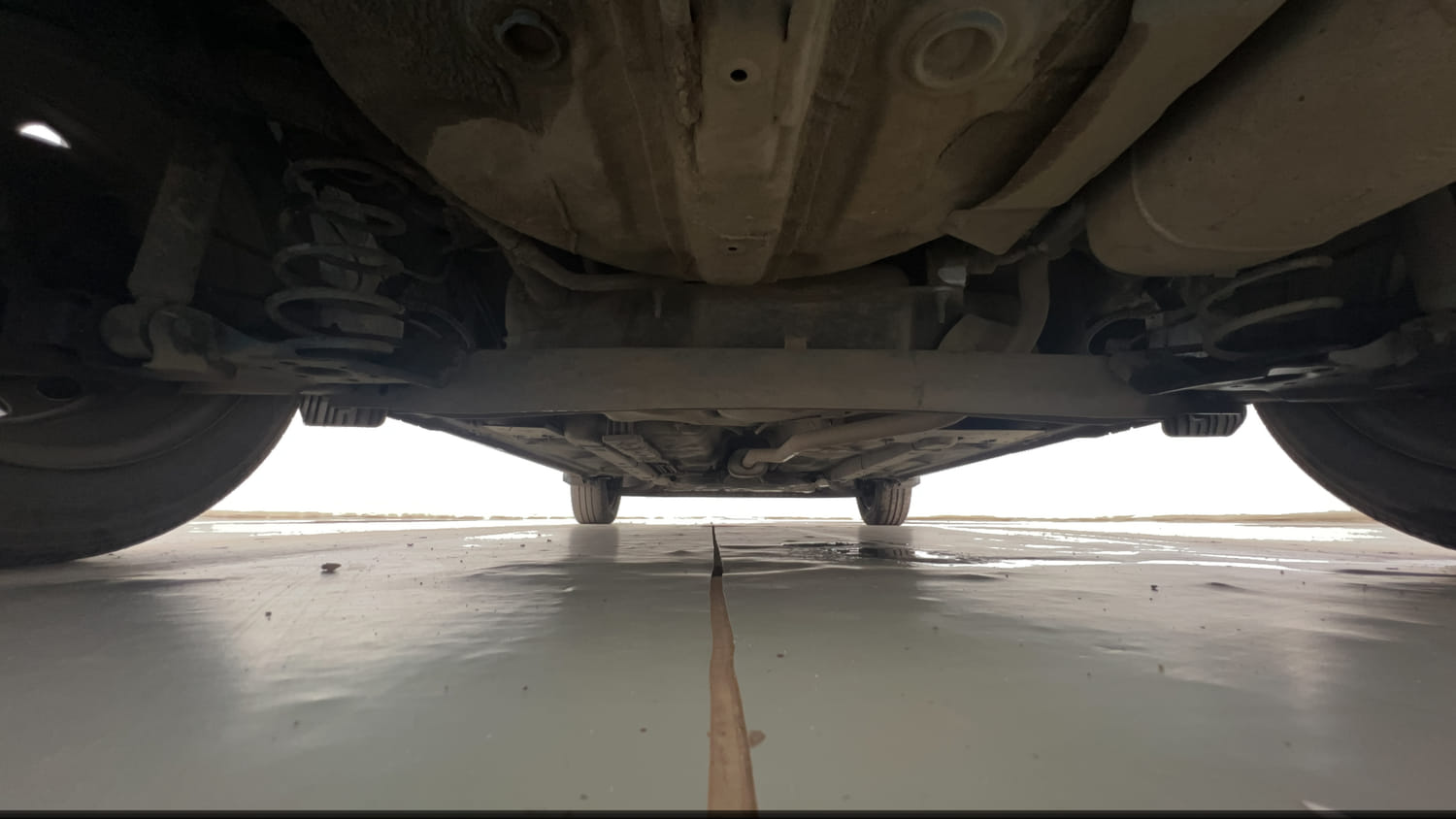 Used 2019 Hyundai Santro Sportz AMT Petrol Automatic extra REAR UNDERBODY VIEW (TAKEN FROM REAR)