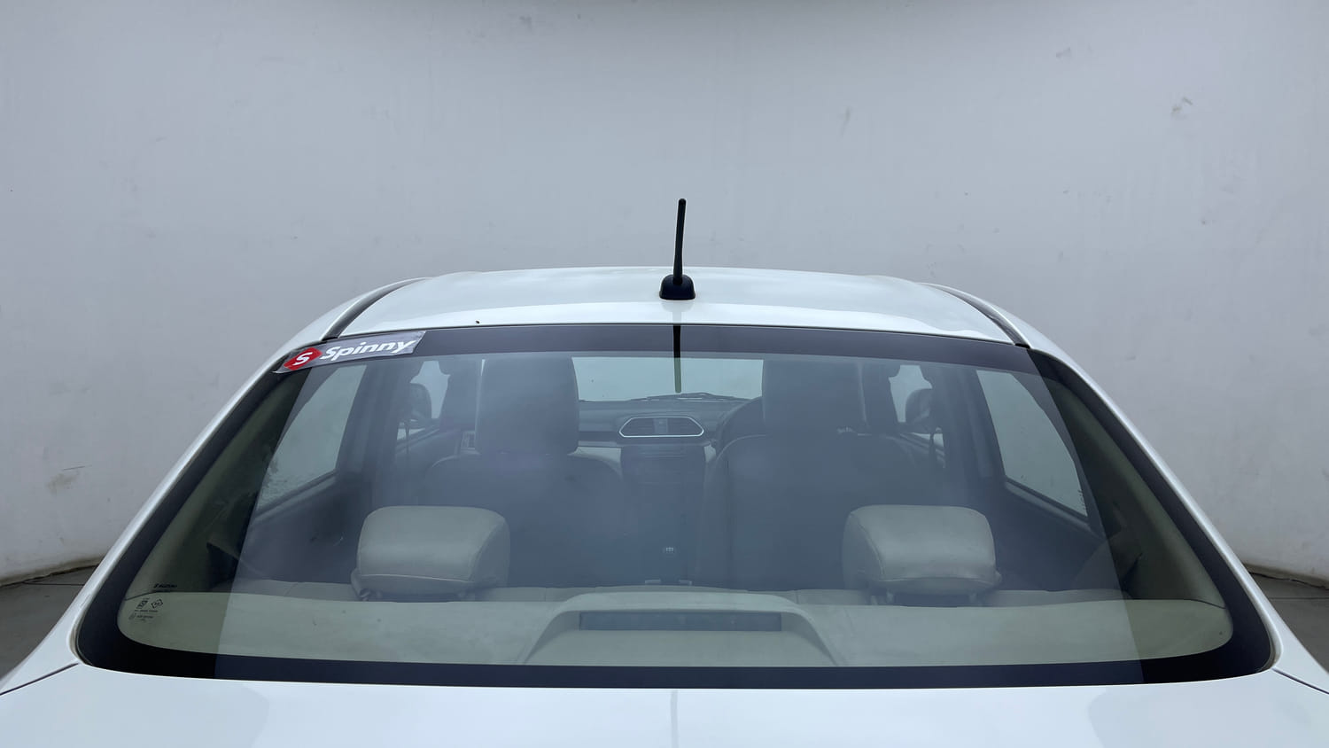 Used 2020 Maruti Suzuki Dzire VXi Petrol Manual exterior BACK WINDSHIELD VIEW