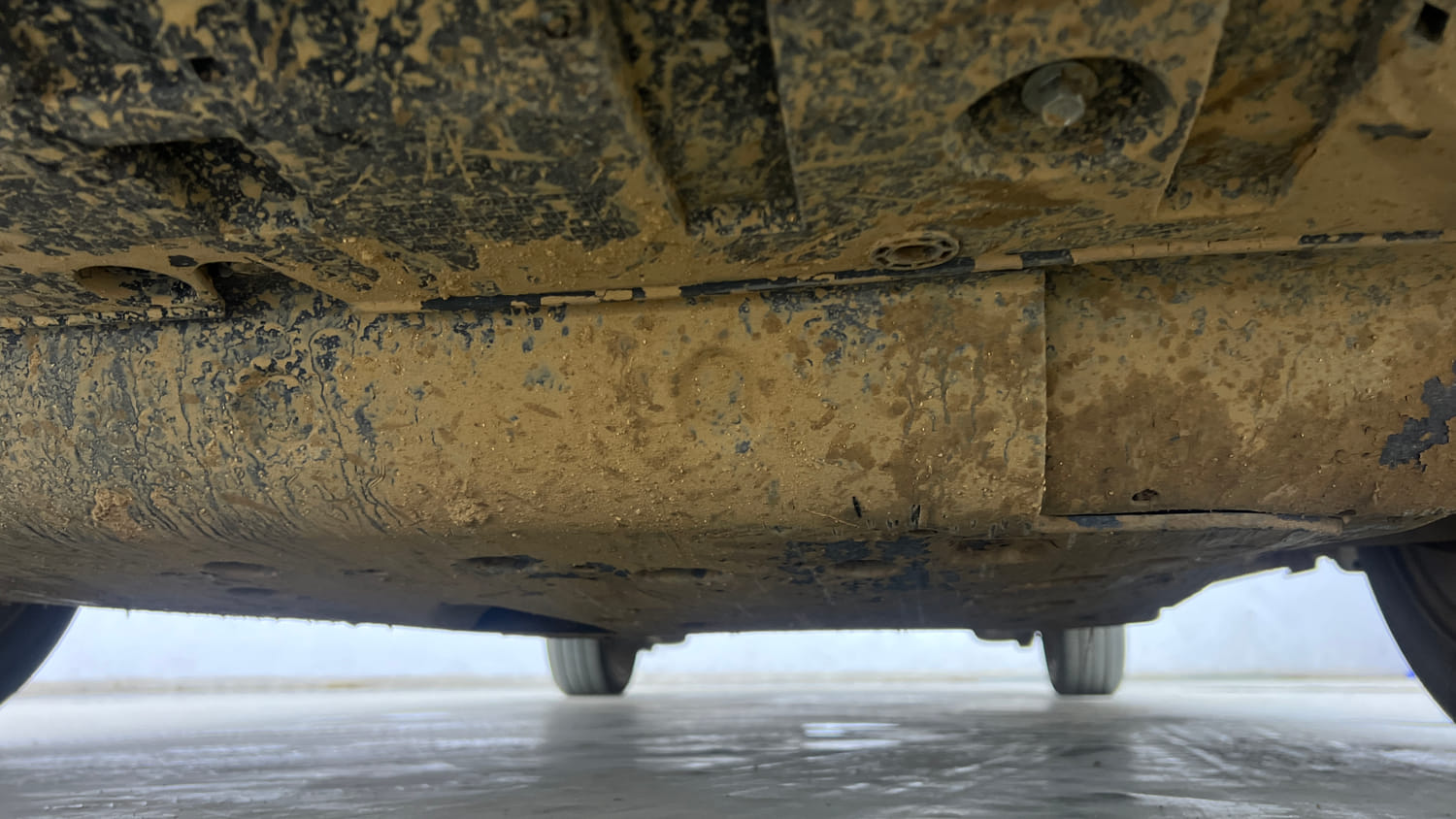 Used 2021 Honda City ZX CVT Petrol Petrol Automatic extra FRONT LEFT UNDERBODY VIEW