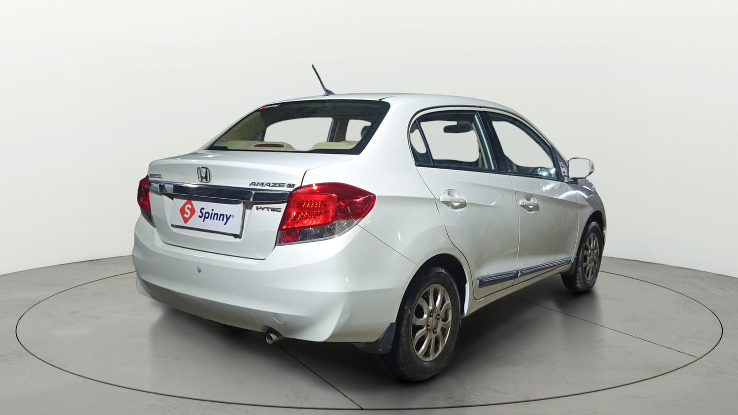 Used 2013 Honda Amaze 1.2 VX AT i-VTEC Petrol Automatic exterior RIGHT REAR CORNER VIEW