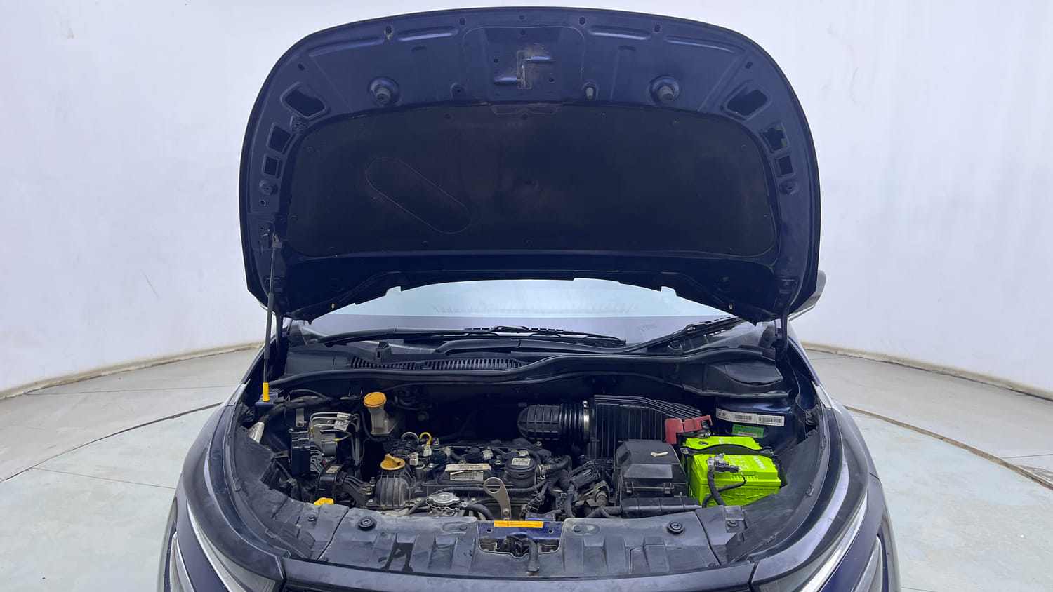 Used 2022 Tata Altroz XZA Petrol Petrol Automatic engine ENGINE & BONNET OPEN FRONT VIEW