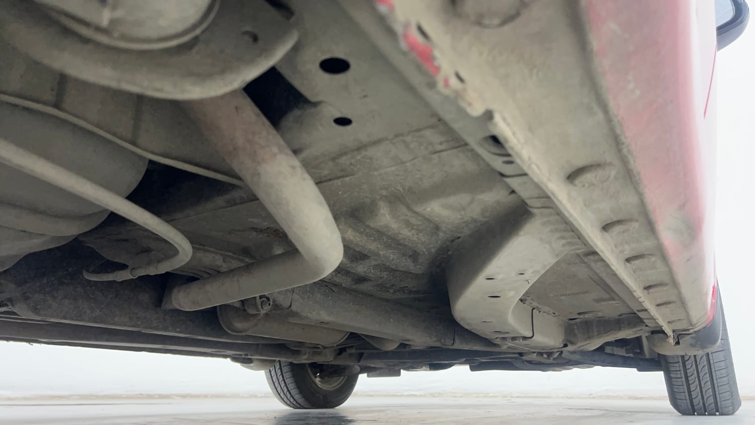 Used 2015 Honda Brio VX AT Petrol Automatic extra REAR RIGHT UNDERBODY VIEW