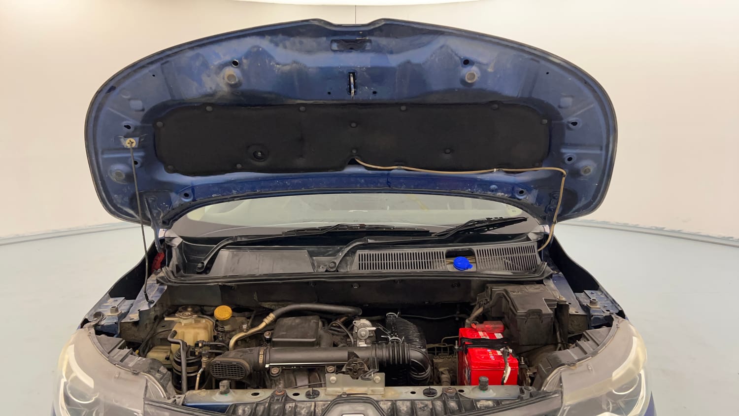 Used 2019 Renault Triber RXZ Petrol Manual engine ENGINE & BONNET OPEN FRONT VIEW