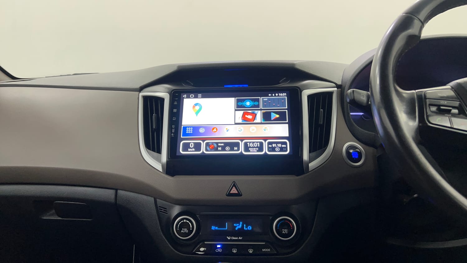 Used 2016 Hyundai Creta 1.6 SX Plus AT Diesel Automatic interior MUSIC SYSTEM & AC CONTROL VIEW