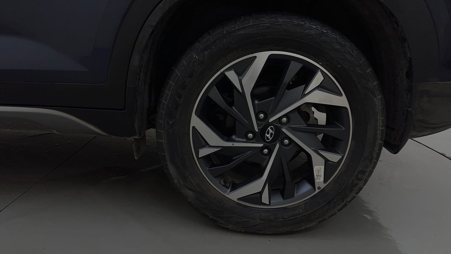 Used 2022 Hyundai Creta SX (O) 1.5 Petrol IVT Petrol Automatic tyres LEFT REAR TYRE RIM VIEW