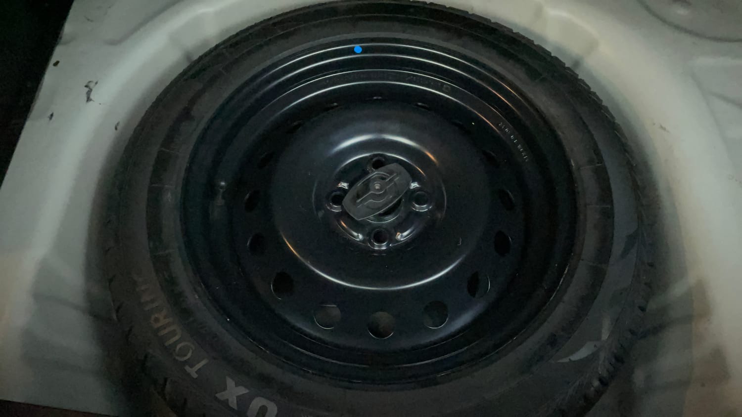 Used 2018 Maruti Suzuki Baleno Zeta 1.2 Petrol Manual tyres SPARE TYRE VIEW
