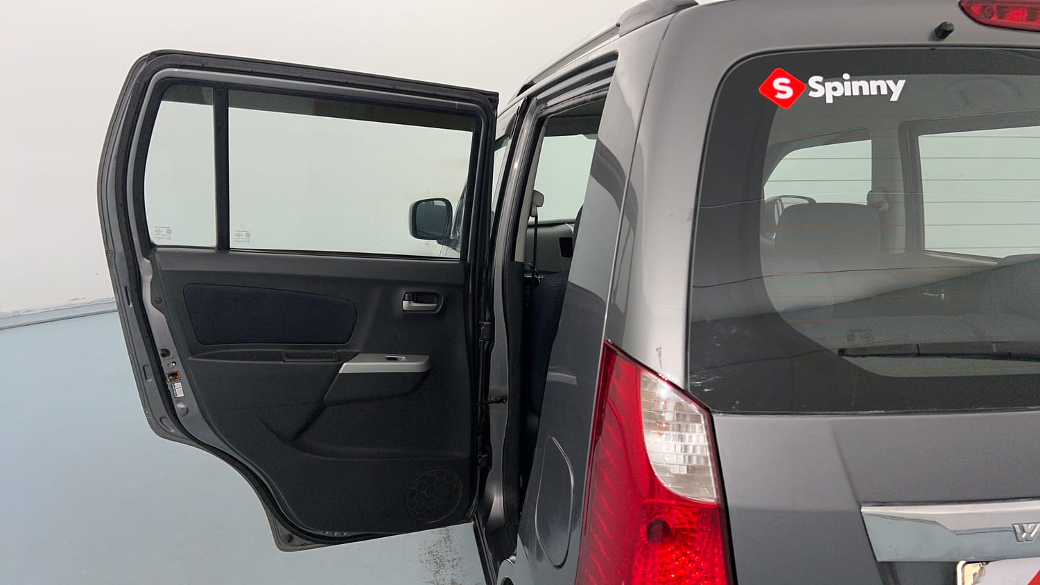 Used 2012 Maruti Suzuki Wagon R 1.0 VXi Petrol Manual interior LEFT REAR DOOR OPEN VIEW