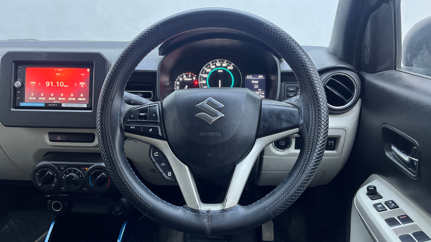Used 2018 Maruti Suzuki Ignis Zeta 1.2 AMT Petrol Automatic interior STEERING VIEW