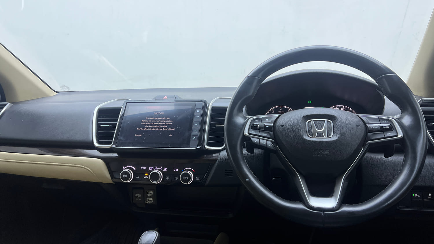 Used 2021 Honda City ZX CVT Petrol Petrol Automatic interior DASHBOARD VIEW