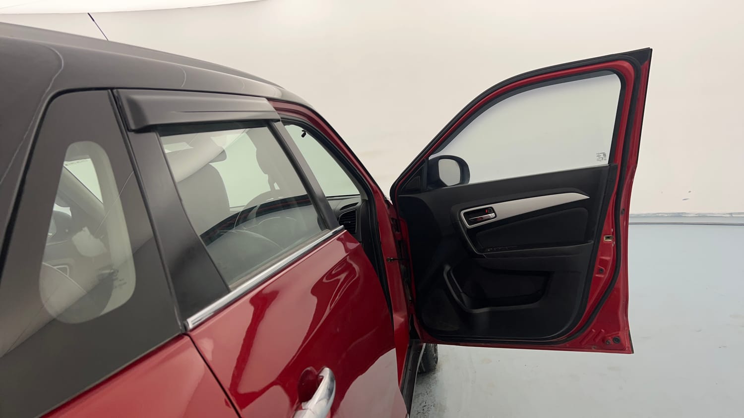 Used 2022 Maruti Suzuki Vitara Brezza [2020-2022] ZXI Plus Dual Tone Petrol Manual interior RIGHT FRONT DOOR OPEN VIEW