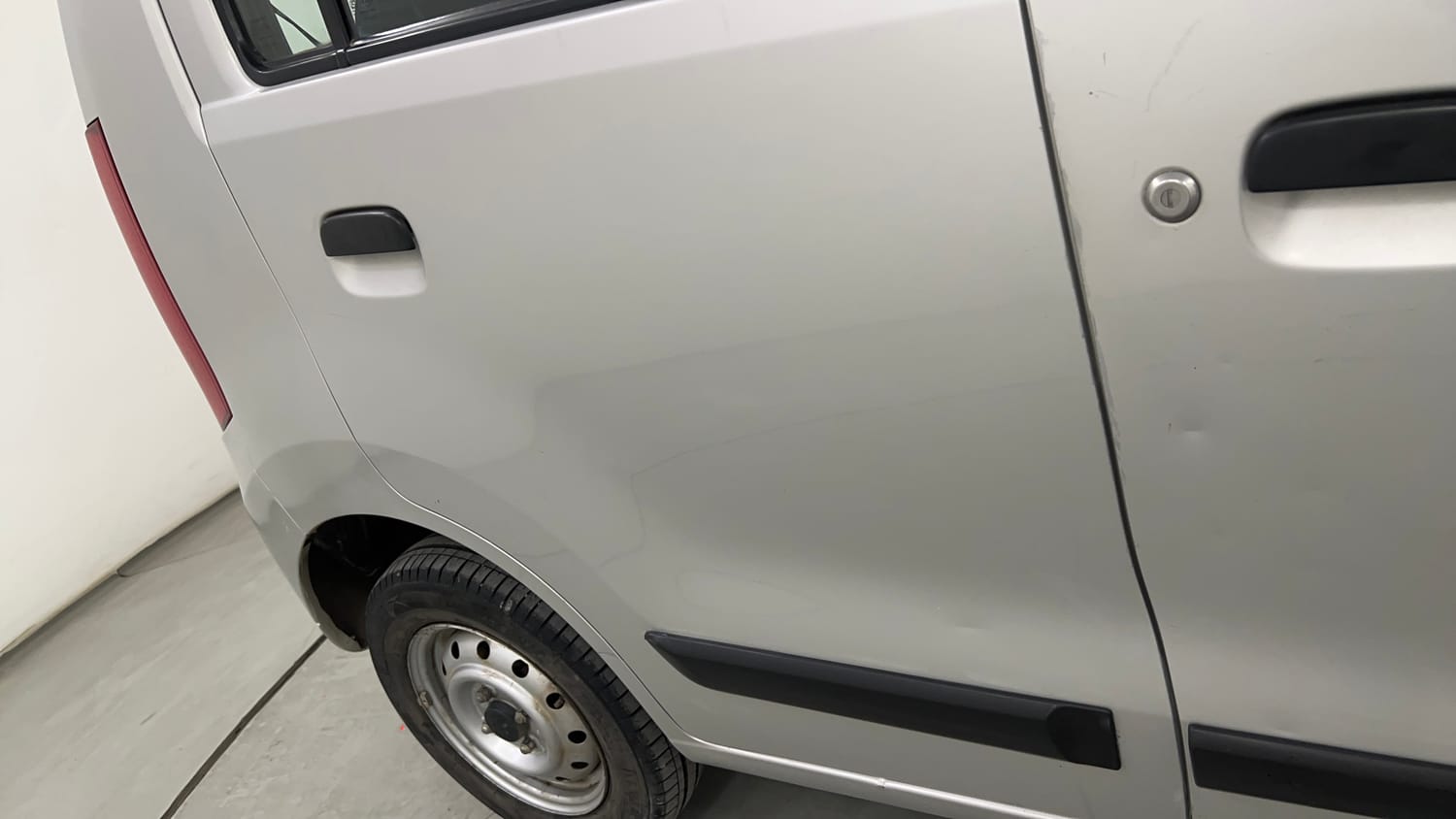 Used 2012 Maruti Suzuki Wagon R 1.0 LXi CNG Cng Manual dents MINOR SCRATCH