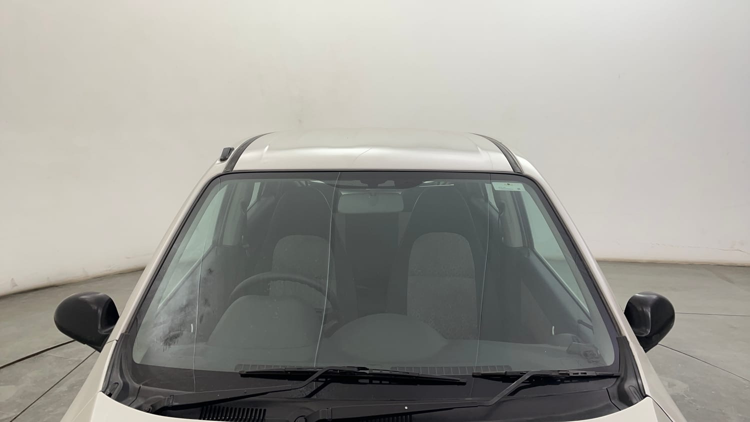 Used 2017 Maruti Suzuki Alto 800 LXi Petrol Manual exterior FRONT WINDSHIELD VIEW
