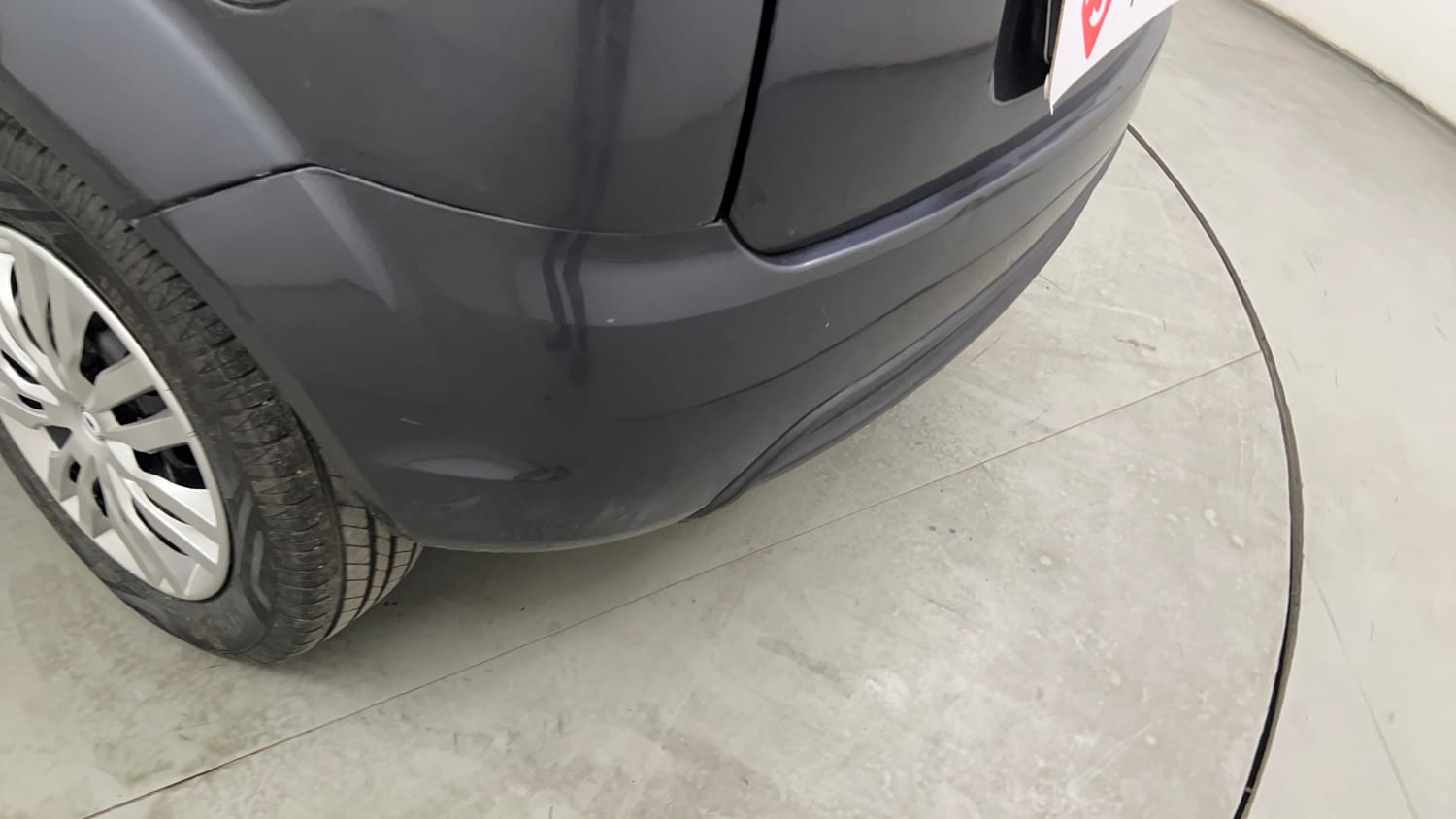Used 2012 Ford Figo Duratec Petrol ZXI 1.2 Petrol Manual dents MINOR SCRATCH