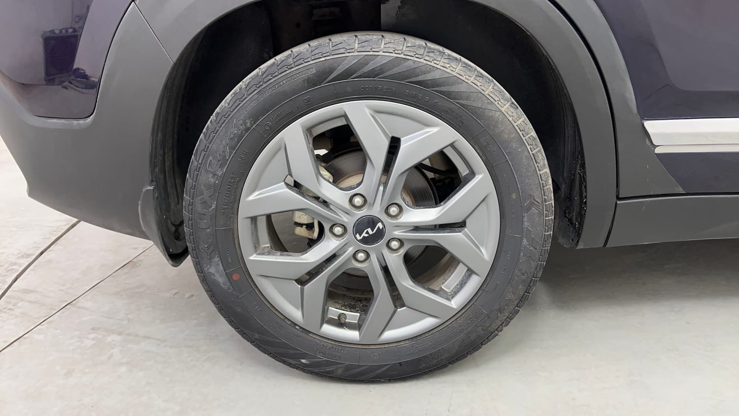 Used 2023 Kia Seltos HTX 1.5 Petrol Manual tyres RIGHT REAR TYRE RIM VIEW