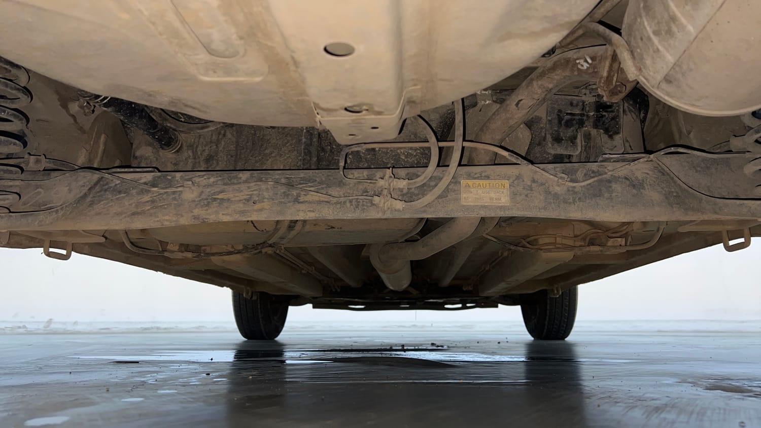 Used 2015 Maruti Suzuki Ritz Lxi BS-IV Petrol Manual extra REAR UNDERBODY VIEW (TAKEN FROM REAR)