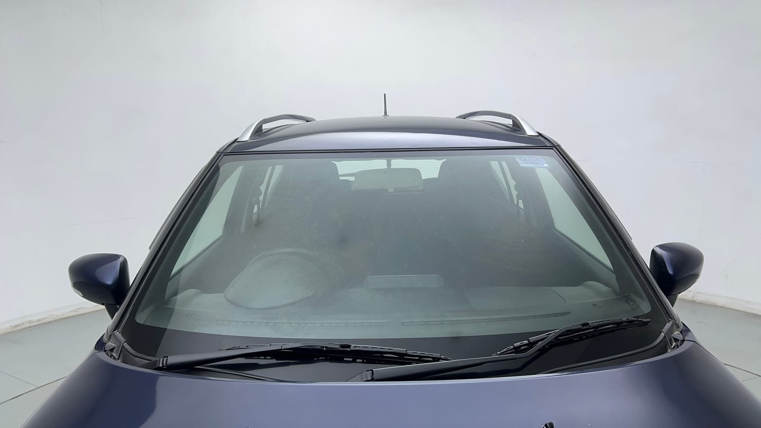 Used 2025 Maruti Suzuki Ignis Zeta 1.2 MT Petrol Manual exterior FRONT WINDSHIELD VIEW