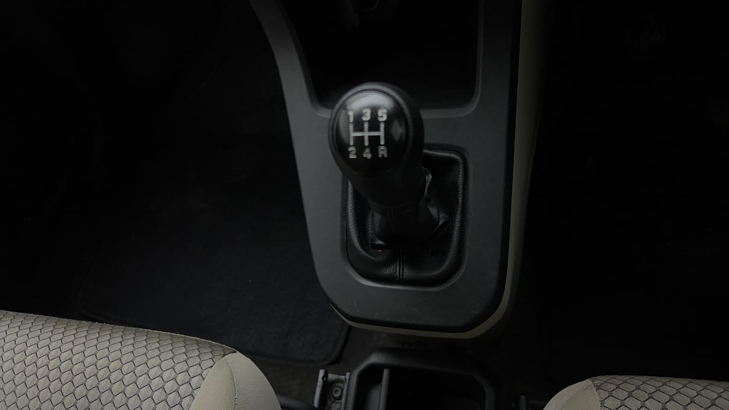 Used 2020 Maruti Suzuki Wagon R LXi 1.0 CNG Cng Manual interior GEAR  KNOB VIEW