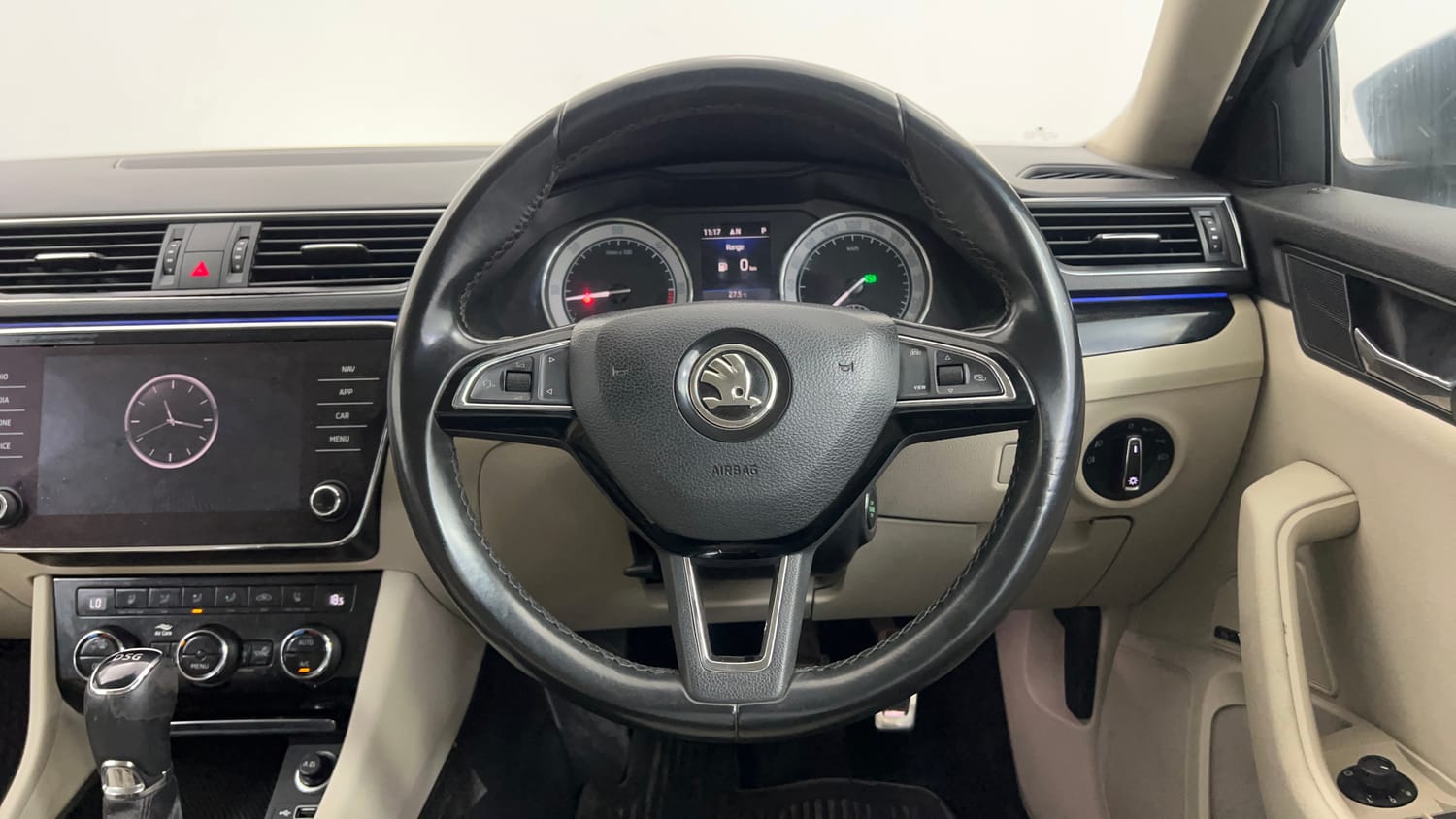 Used 2019 Skoda Superb L&K TDI AT Diesel Automatic interior STEERING VIEW