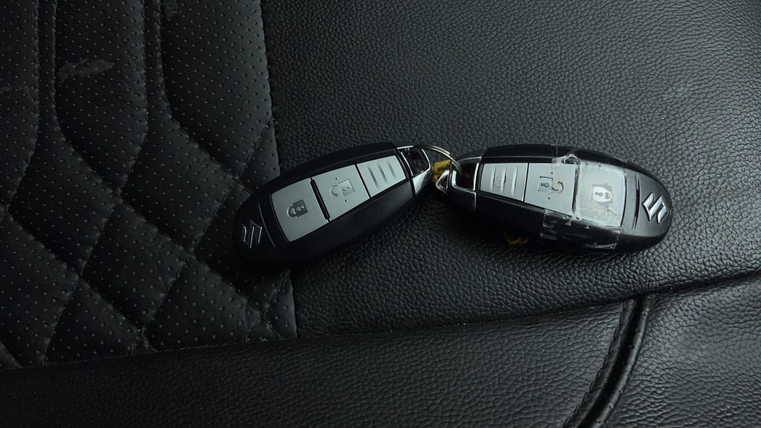 Used 2022 maruti-suzuki Vitara Brezza VXi Petrol Manual extra CAR KEY VIEW