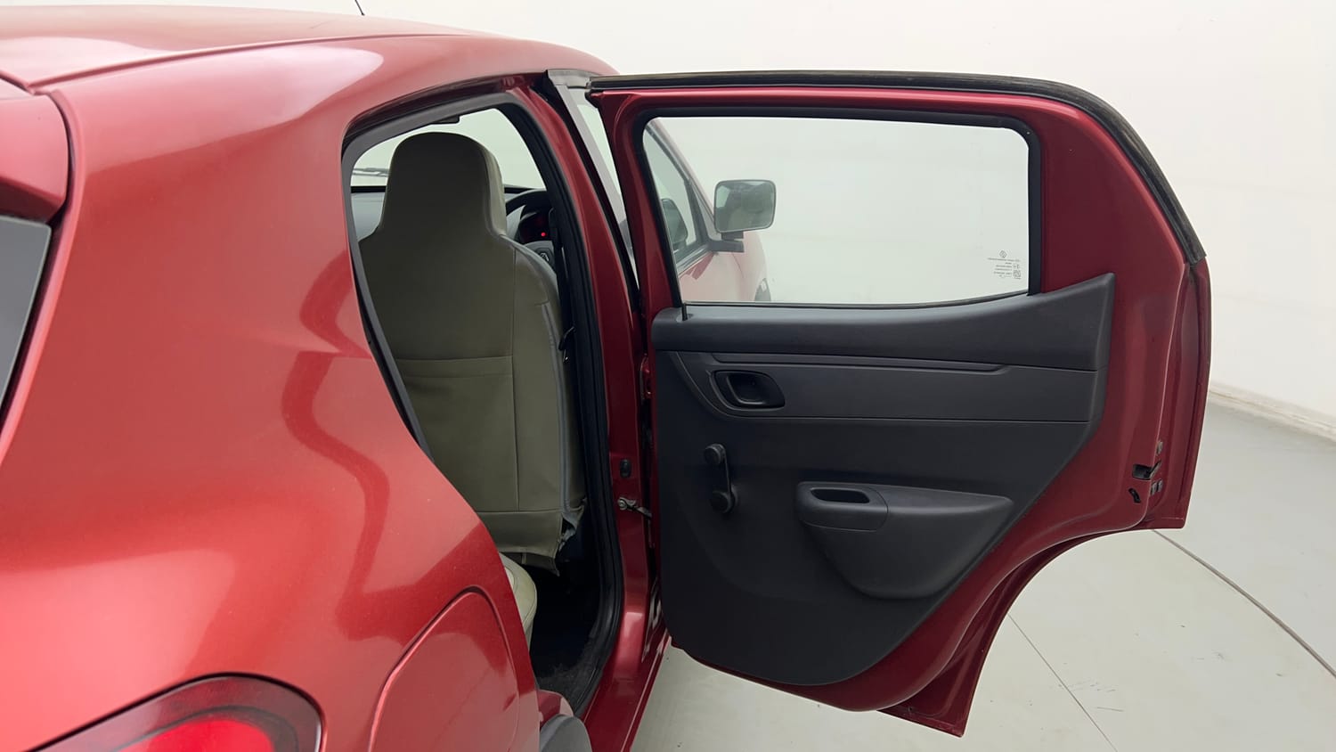 Used 2016 Renault Kwid RXT Petrol Manual interior RIGHT REAR DOOR OPEN VIEW