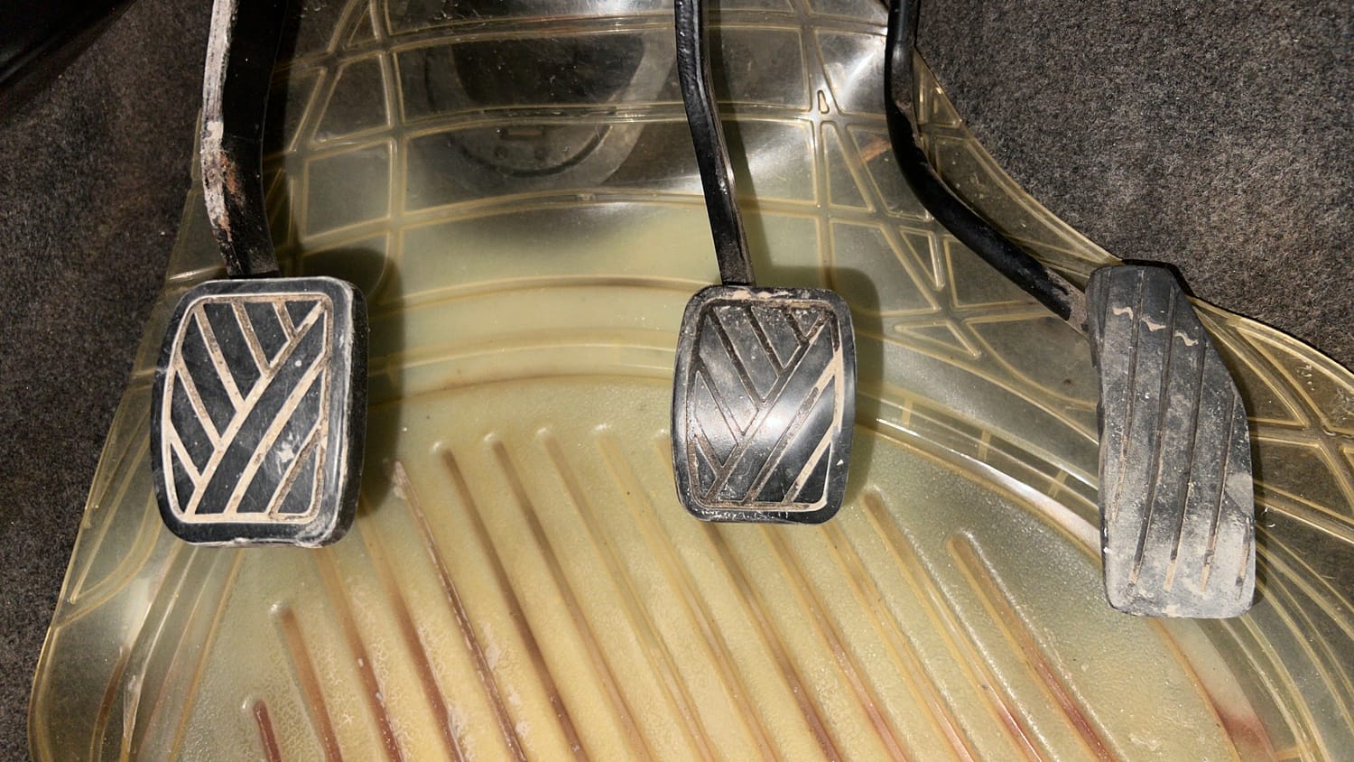 Used 2012 Maruti Suzuki Wagon R 1.0 LXi CNG Cng Manual interior PEDALS VIEW