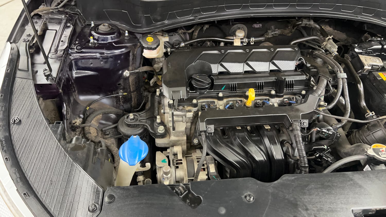 Used 2023 Kia Seltos HTX 1.5 Petrol Manual engine ENGINE RIGHT SIDE VIEW