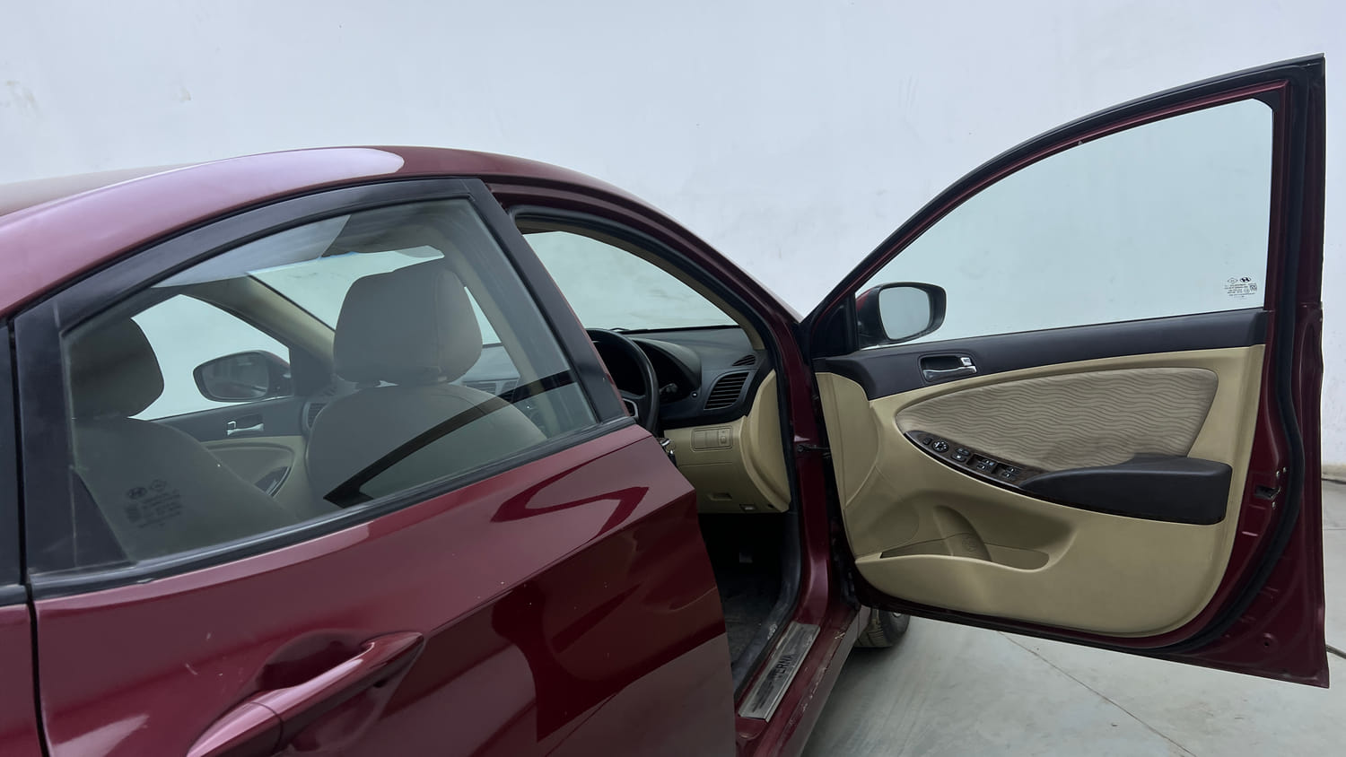 Used 2014 Hyundai Verna Fluidic 1.6 VTVT SX AT Petrol Automatic interior RIGHT FRONT DOOR OPEN VIEW