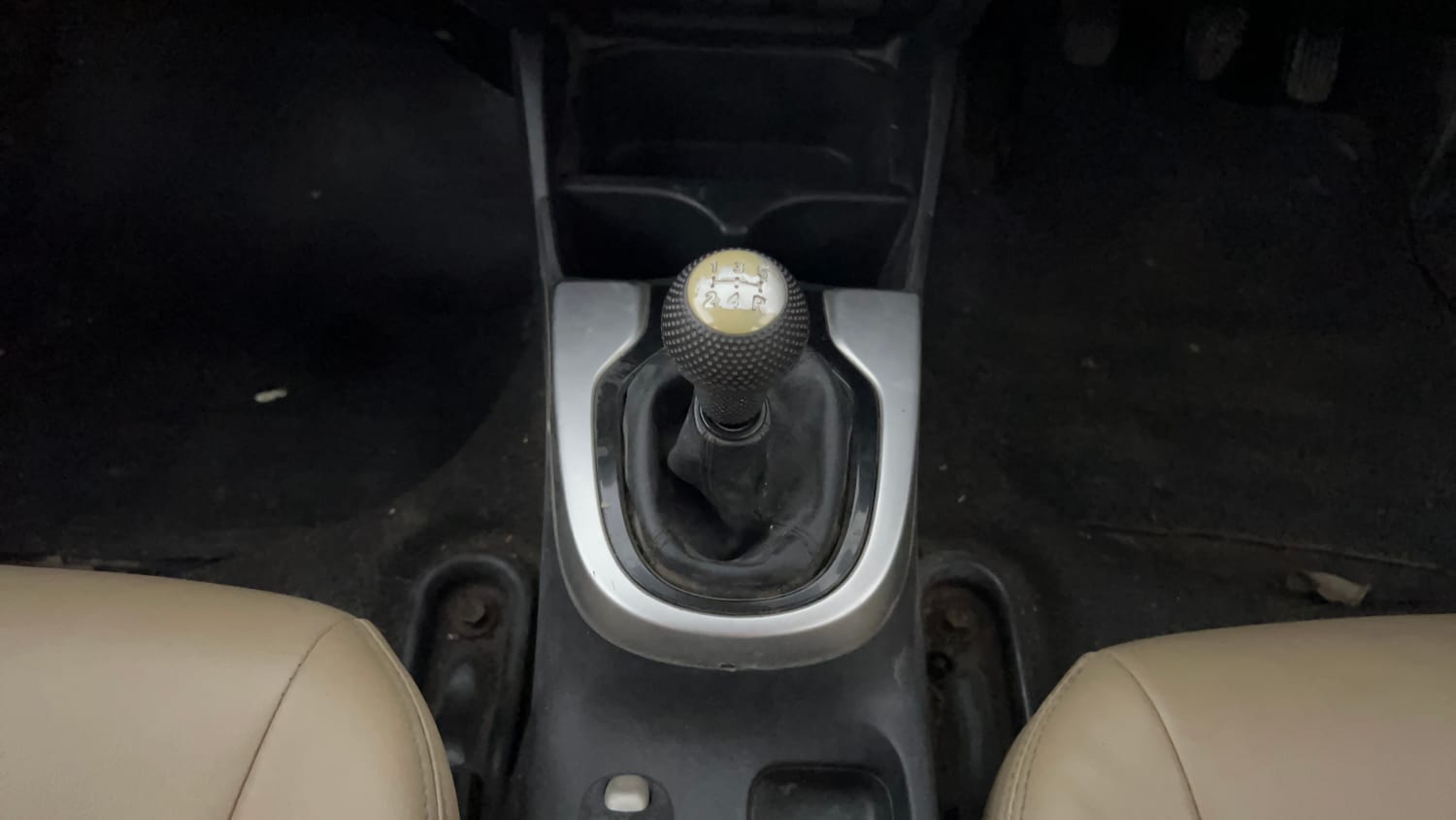 Used 2018 Honda Jazz V Petrol Petrol Manual interior GEAR  KNOB VIEW