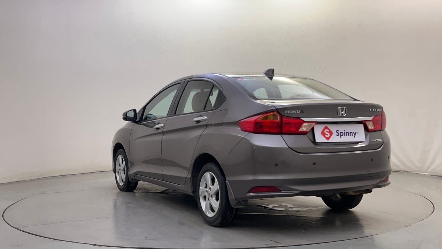 Used 2015 Honda City VX CVT Petrol Automatic exterior LEFT REAR CORNER VIEW