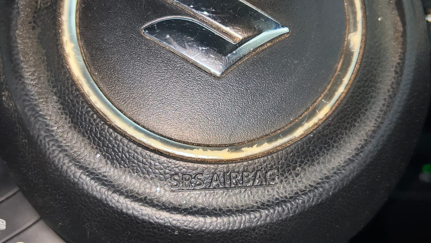 Used 2018 Maruti Suzuki Swift ZXi AMT Petrol Automatic top_features Airbags