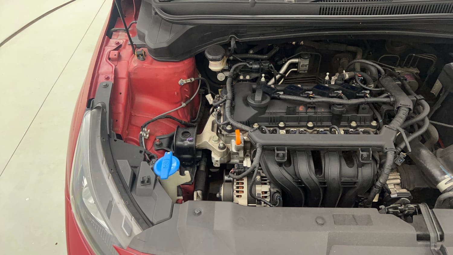 Used 2021 Hyundai i20 Sportz 1.2 MT Petrol Manual engine ENGINE RIGHT SIDE VIEW
