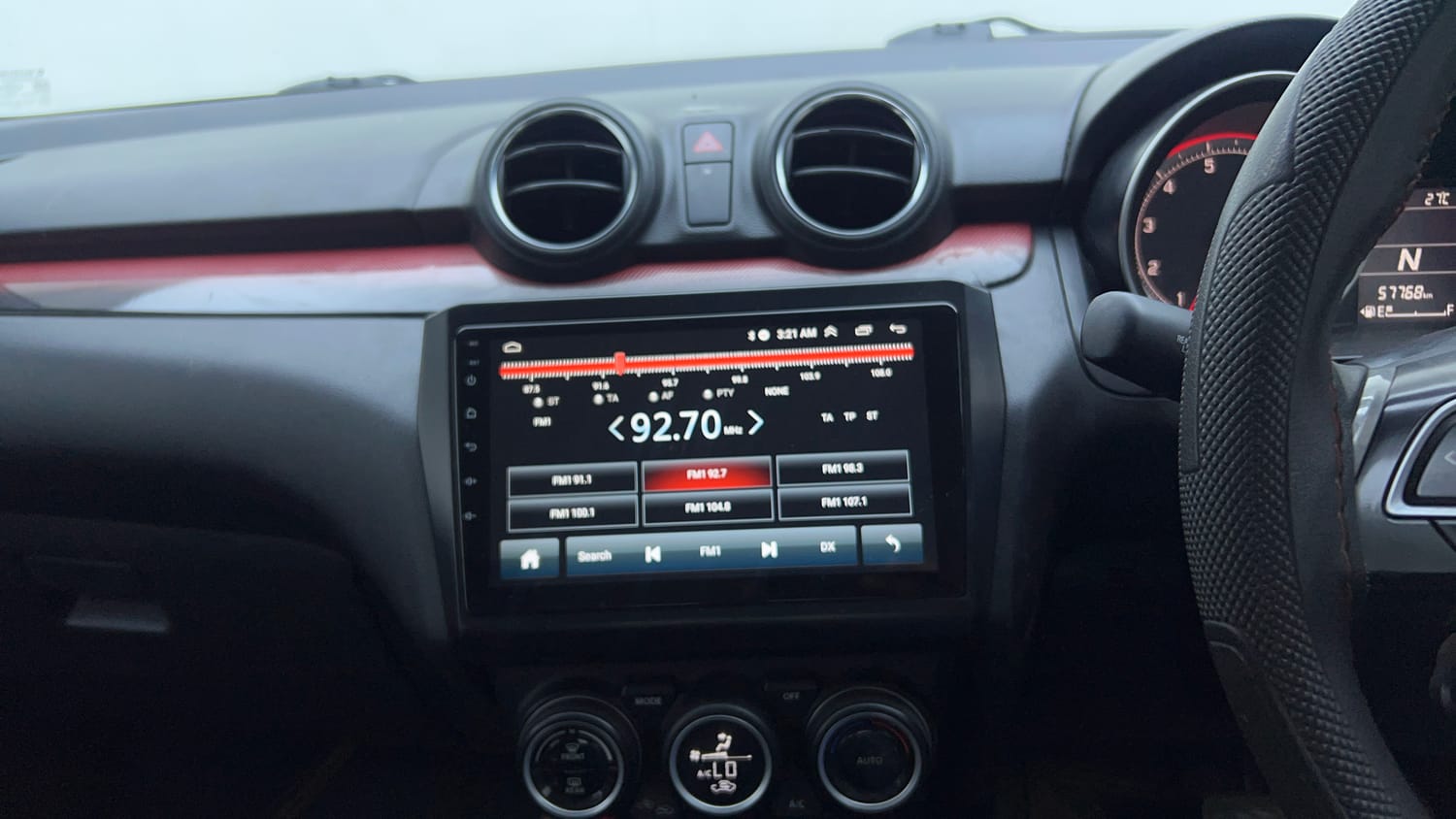 Used 2018 Maruti Suzuki Swift ZXi AMT Petrol Automatic top_features Integrated (in-dash) music system