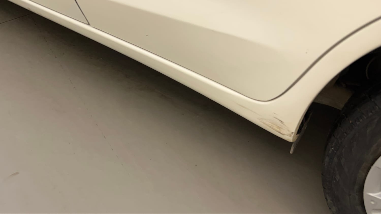 Used 2013 Honda Amaze 1.2 S AT i-VTEC Petrol Automatic dents MINOR DENT