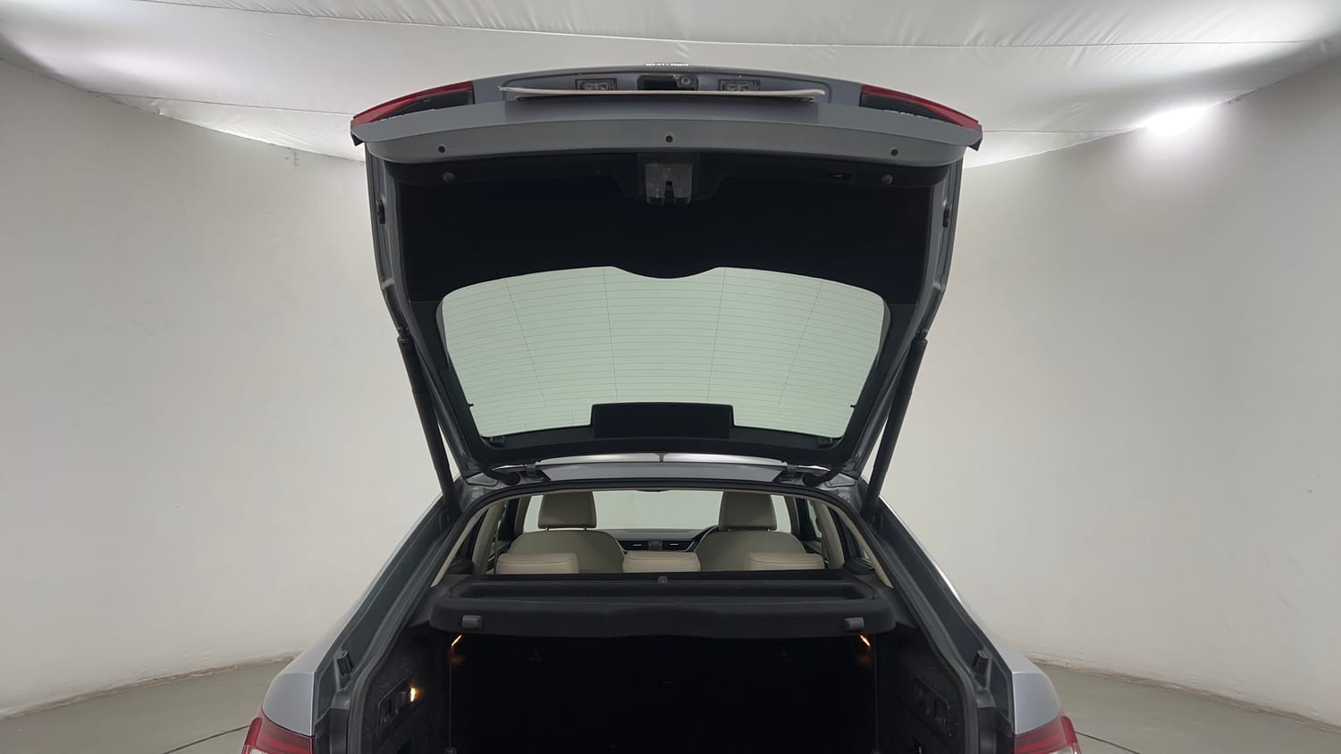 Used 2019 Skoda Superb L&K TDI AT Diesel Automatic interior DICKY DOOR OPEN VIEW