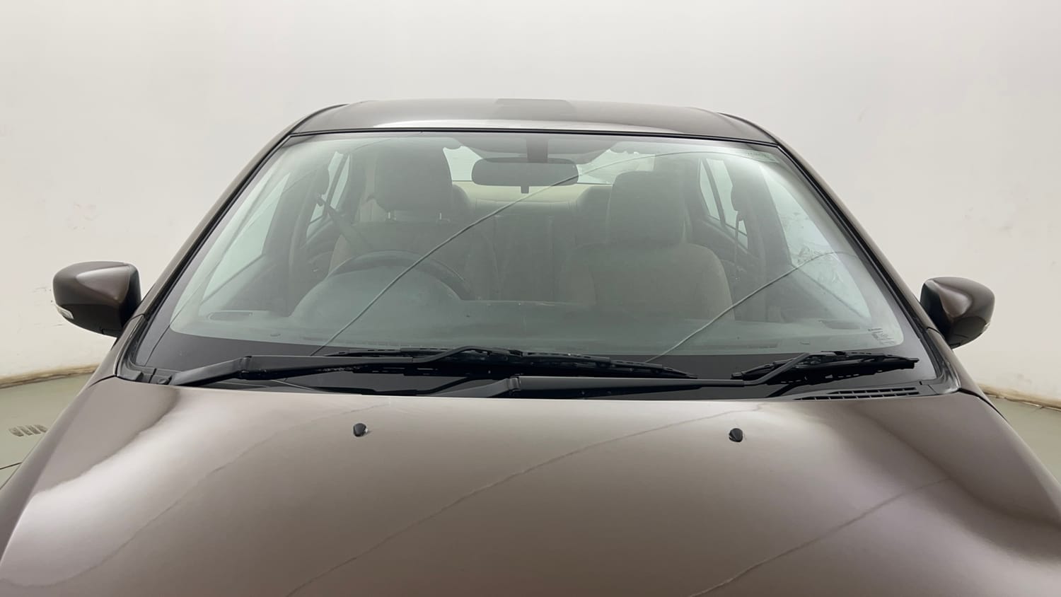 Used 2018 Maruti Suzuki Ciaz Delta 1.4 MT Petrol Manual exterior FRONT WINDSHIELD VIEW
