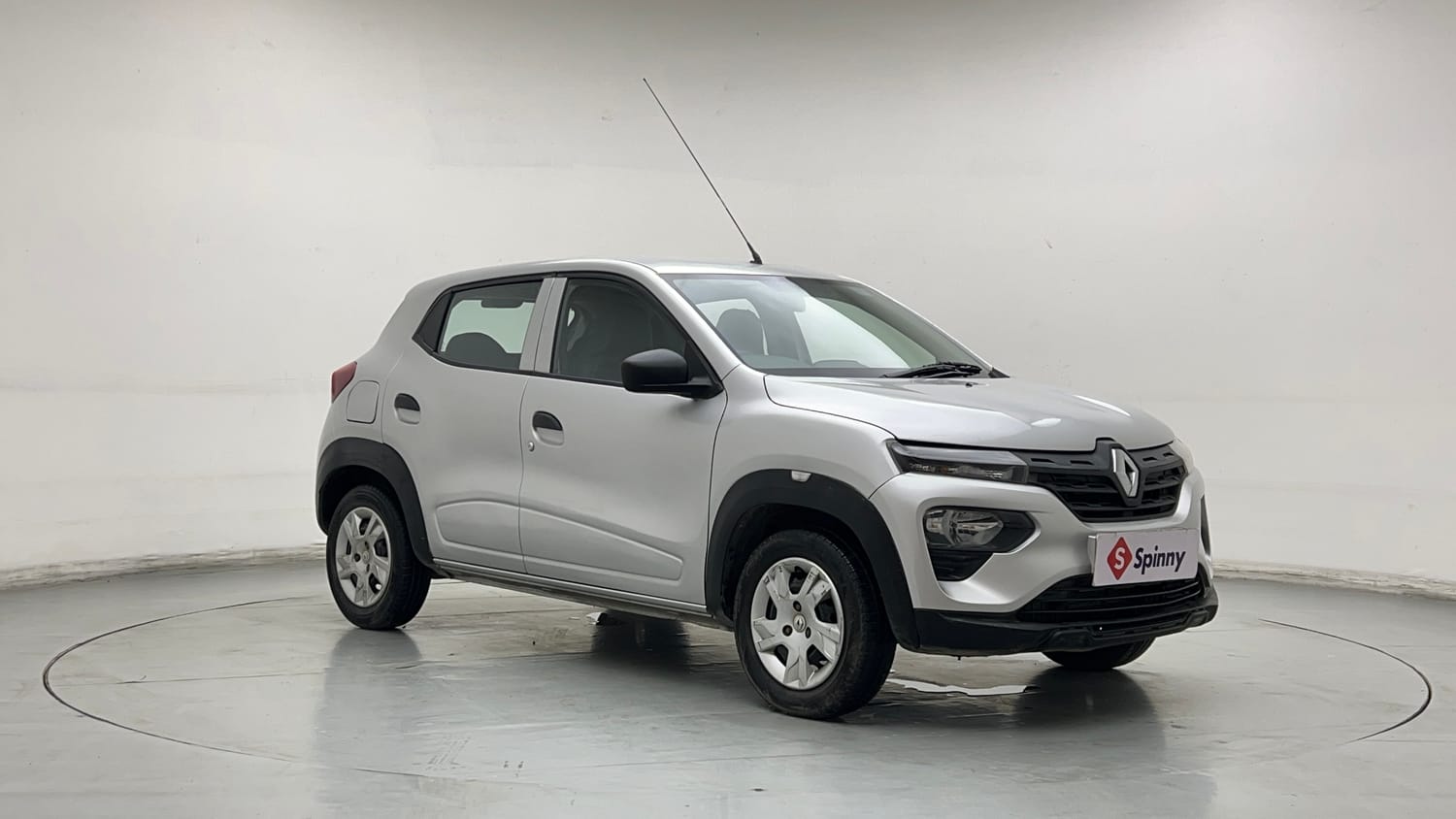 Used 2021 Renault Kwid RXL 1.0 MT Petrol Manual exterior RIGHT FRONT CORNER VIEW