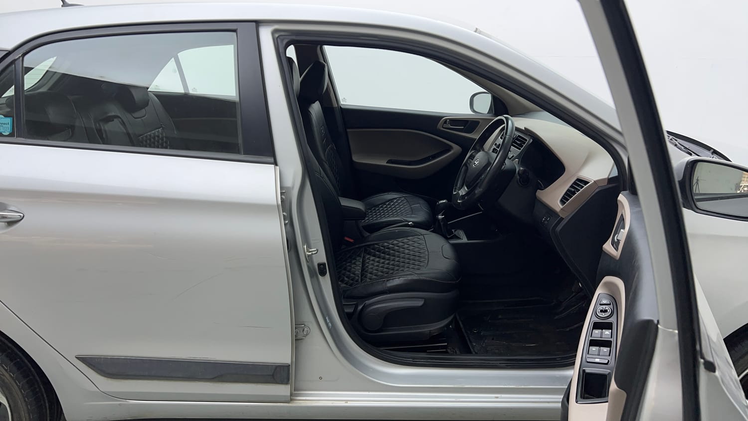 Used 2018 Hyundai Elite i20 Asta 1.2 (O) Petrol Manual interior RIGHT SIDE FRONT DOOR CABIN VIEW
