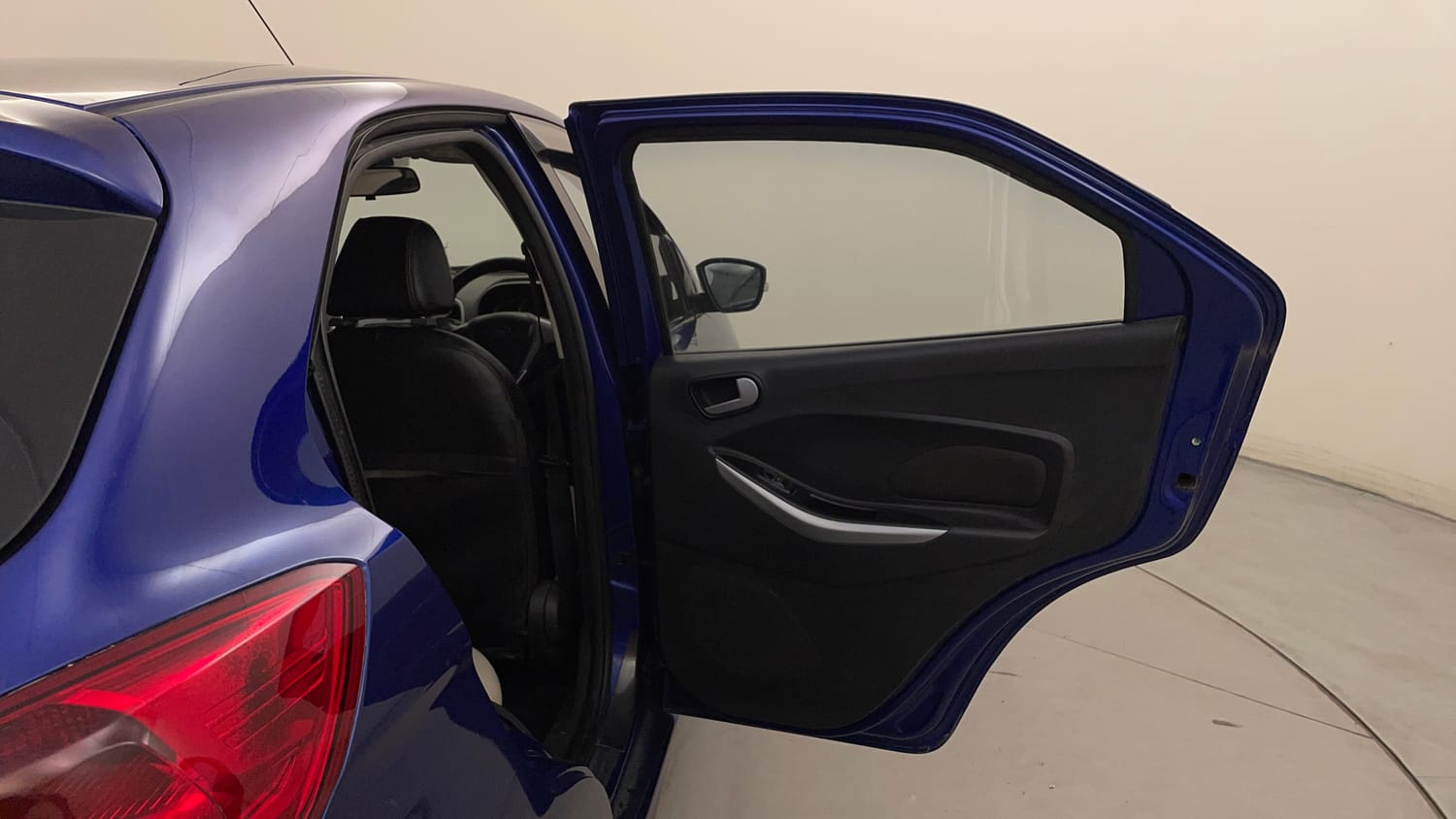 Used 2017 Ford Figo Titanium 1.2 Ti-VCT Petrol Manual interior RIGHT REAR DOOR OPEN VIEW