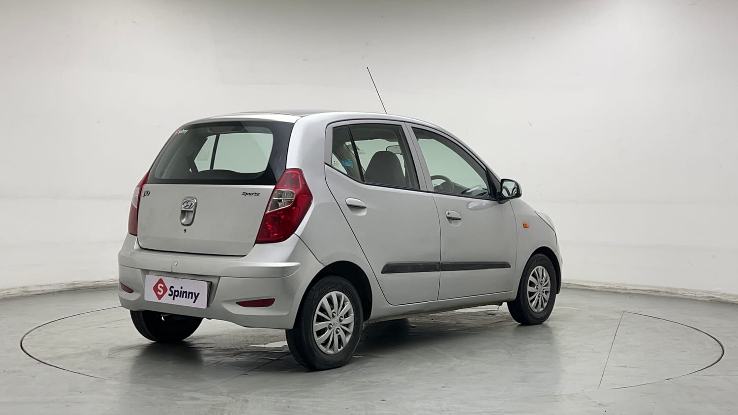Used 2014 Hyundai i10 Sportz 1.1 iRDE2 Petrol Manual exterior RIGHT REAR CORNER VIEW