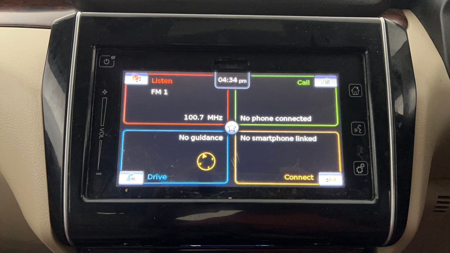 Used 2018 Maruti Suzuki Dzire ZXi Plus Petrol Manual top_features Touch screen infotainment system