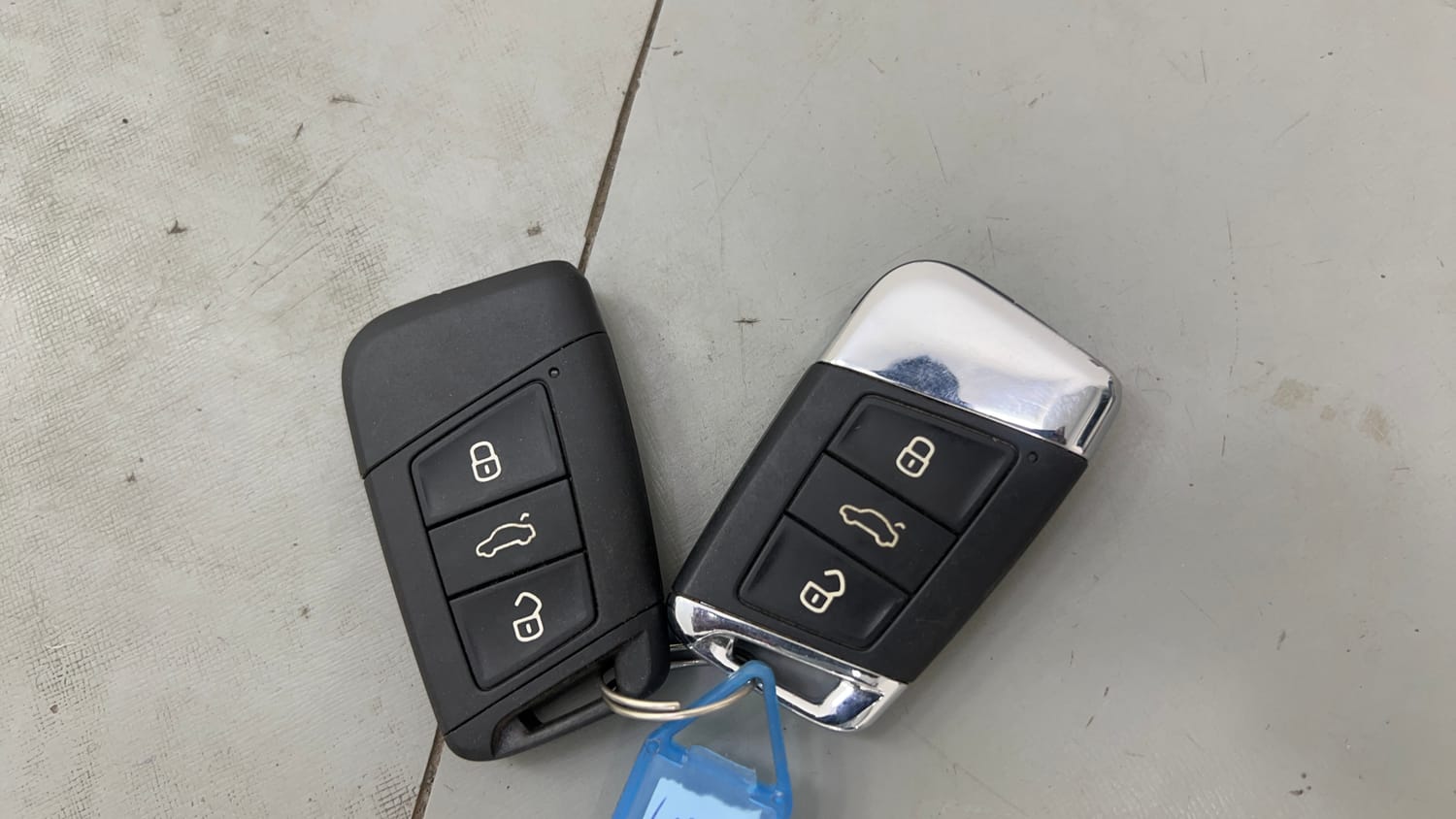 Used 2019 Skoda Superb L&K TDI AT Diesel Automatic extra CAR KEY VIEW