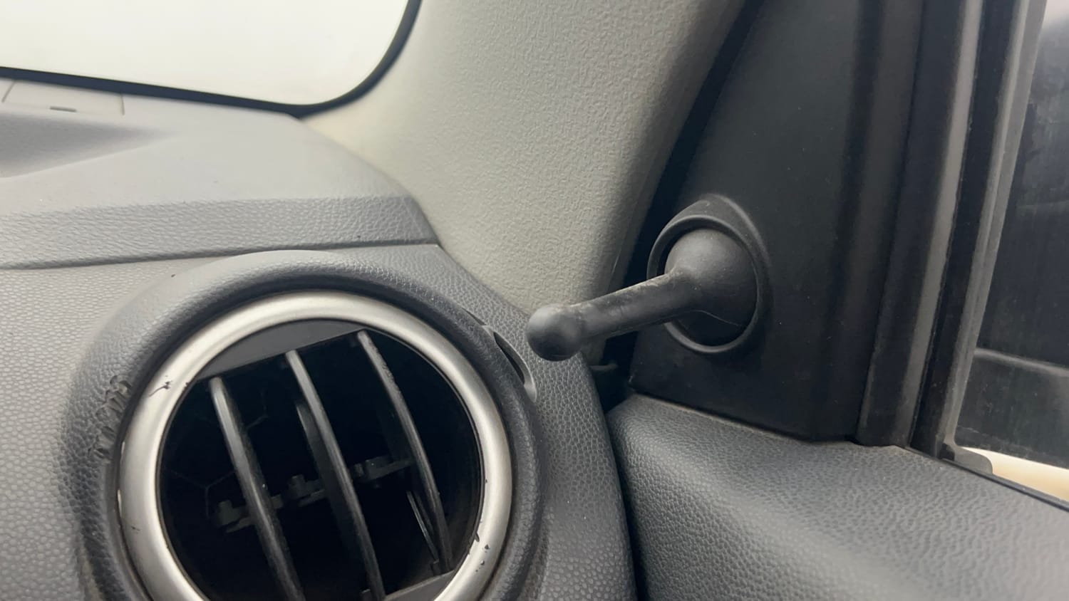 Used 2019 Maruti Suzuki Alto 800 VXi (O) Petrol Manual top_features Adjustable ORVM
