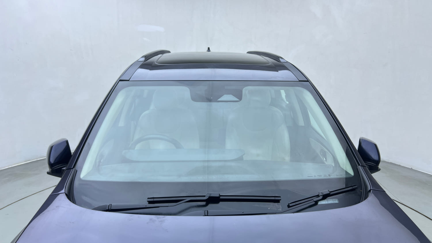 Used 2023 Mahindra XUV700 AX 7 Petrol MT 7 STR Petrol Manual exterior FRONT WINDSHIELD VIEW