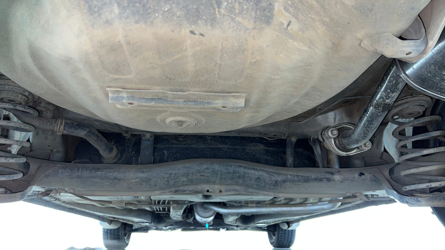 Used 2017 Honda Amaze 1.2 S i-VTEC Petrol Manual extra REAR UNDERBODY VIEW (TAKEN FROM REAR)