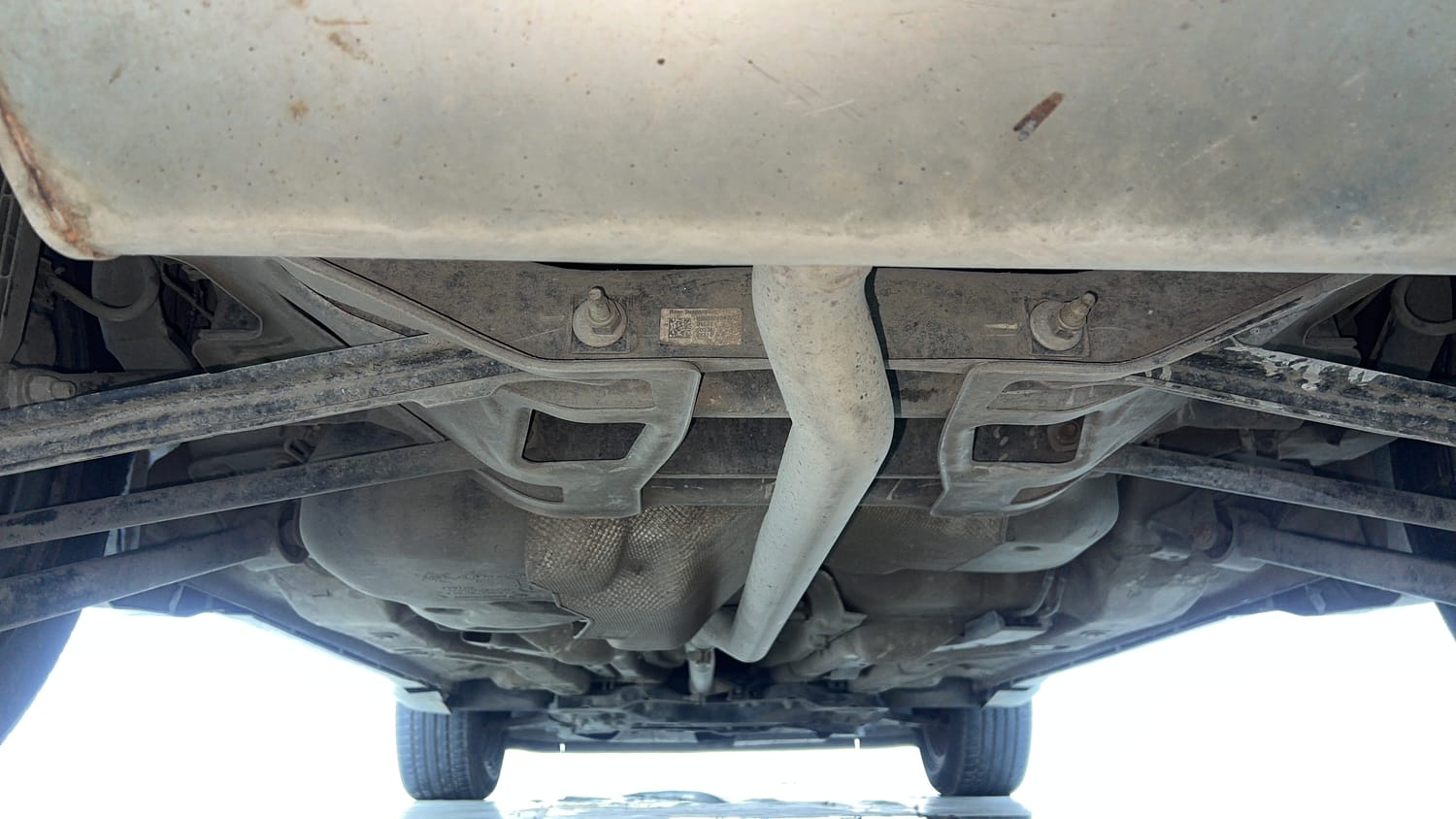 Used 2018 Jeep Compass Longitude (O) 2.0 Diesel Diesel Manual extra REAR UNDERBODY VIEW (TAKEN FROM REAR)