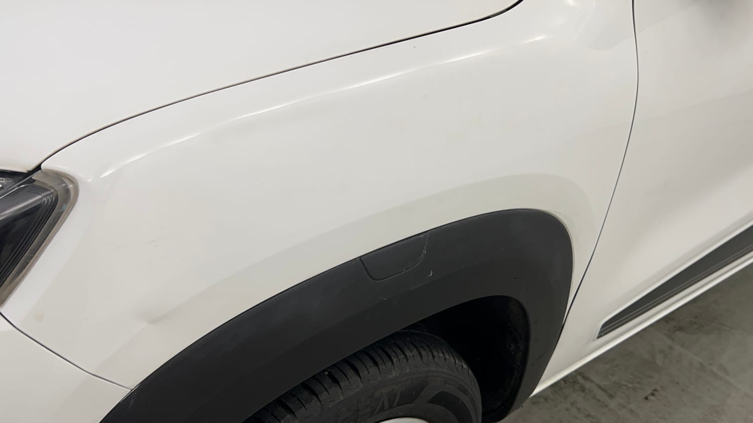 Used 2024 Renault Kwid RXT 1.0 Petrol Manual dents MINOR SCRATCH