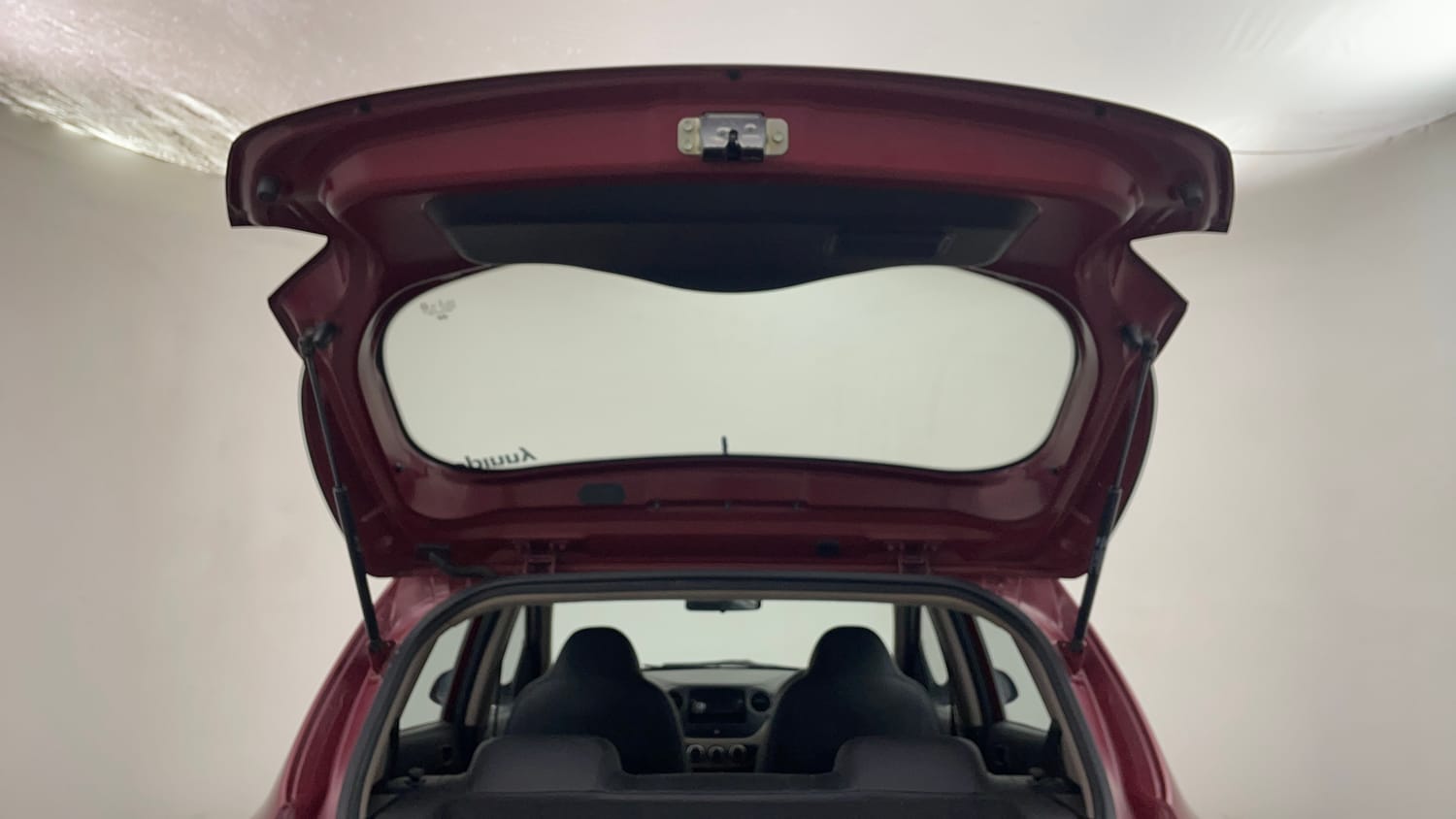 Used 2014 Hyundai Grand i10 Magna 1.2 Kappa VTVT Petrol Manual interior DICKY DOOR OPEN VIEW