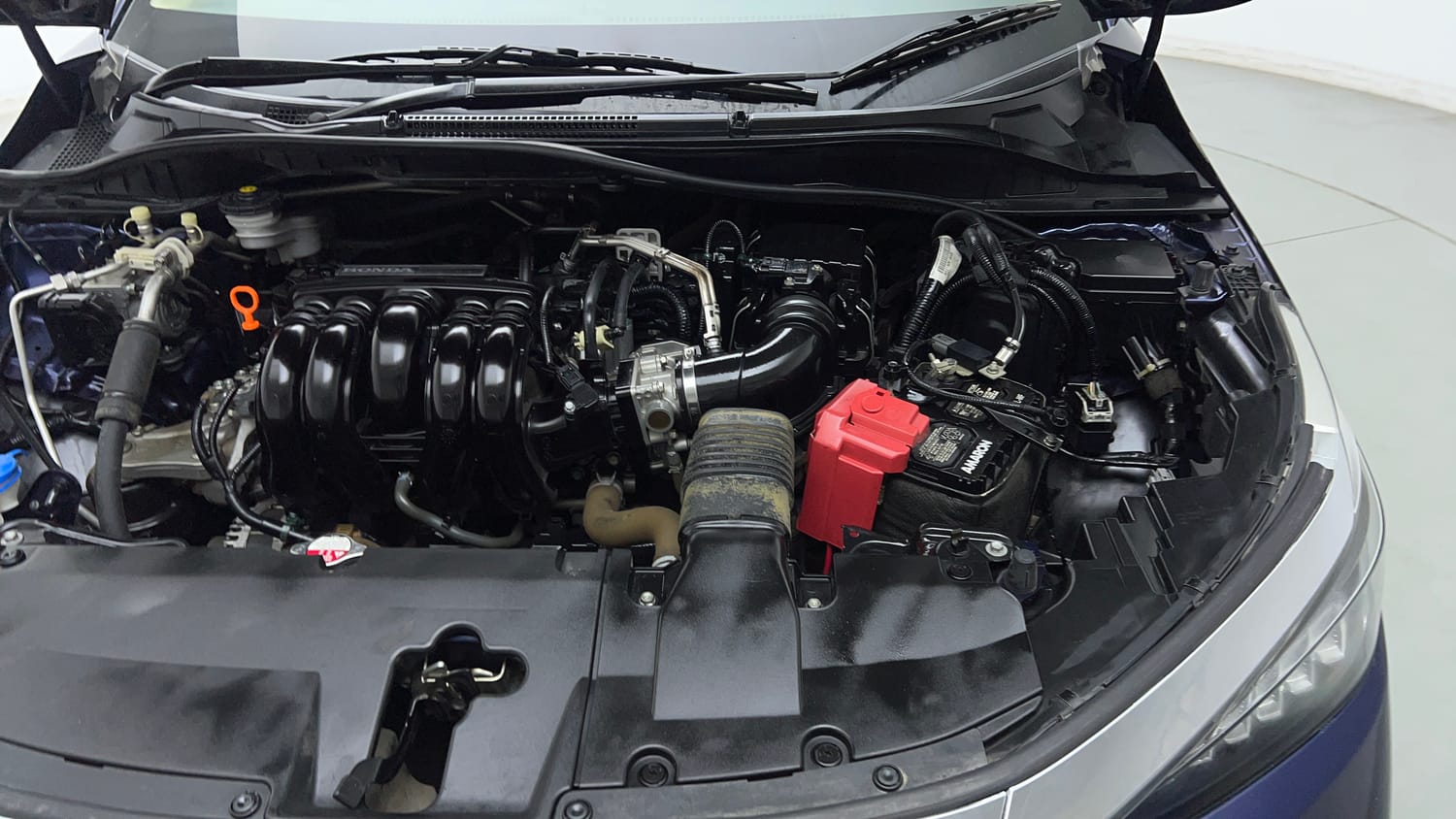 Used 2023 Honda City ZX Petrol MT Petrol Manual engine ENGINE LEFT SIDE VIEW