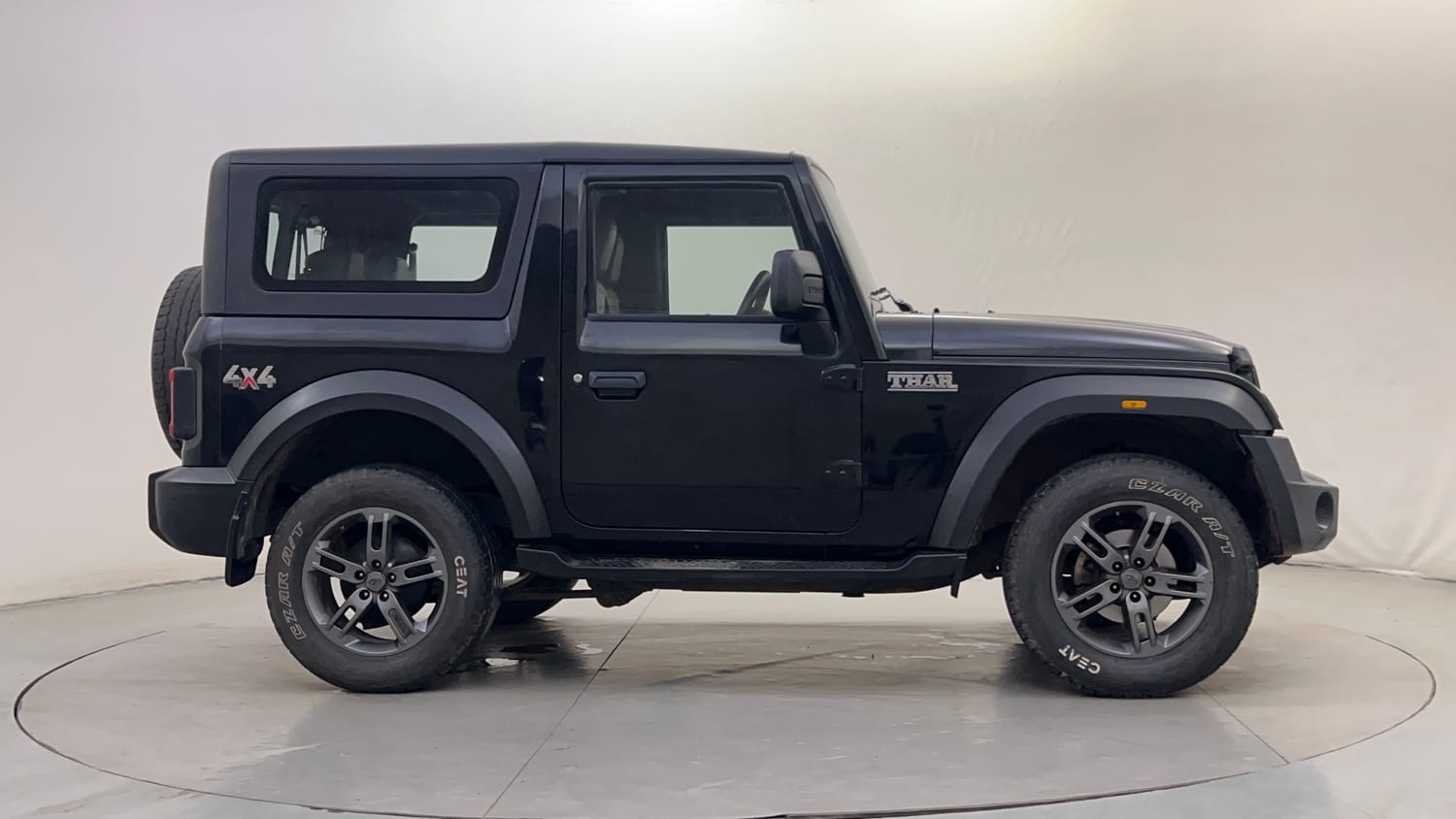 Used 2021 mahindra Thar LX Hard Top Petrol AT 4WD Petrol Automatic exterior RIGHT SIDE VIEW