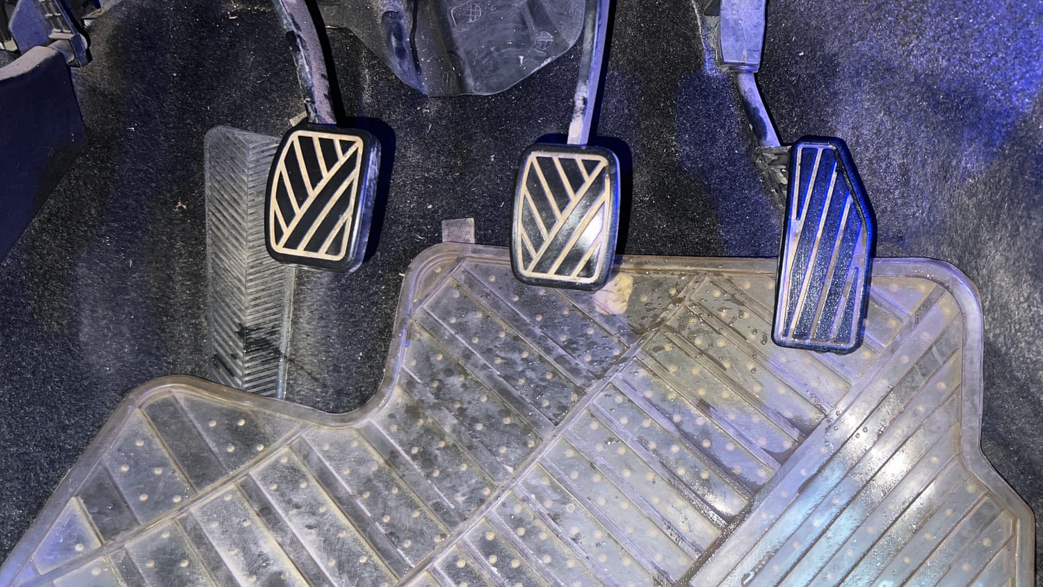 Used 2018 Maruti Suzuki Baleno Delta 1.2 Petrol Manual interior PEDALS VIEW